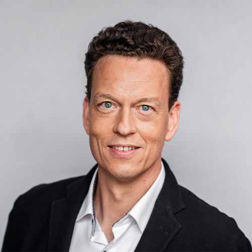 Foto der Autor:in Dr. Tilmann  Lahme