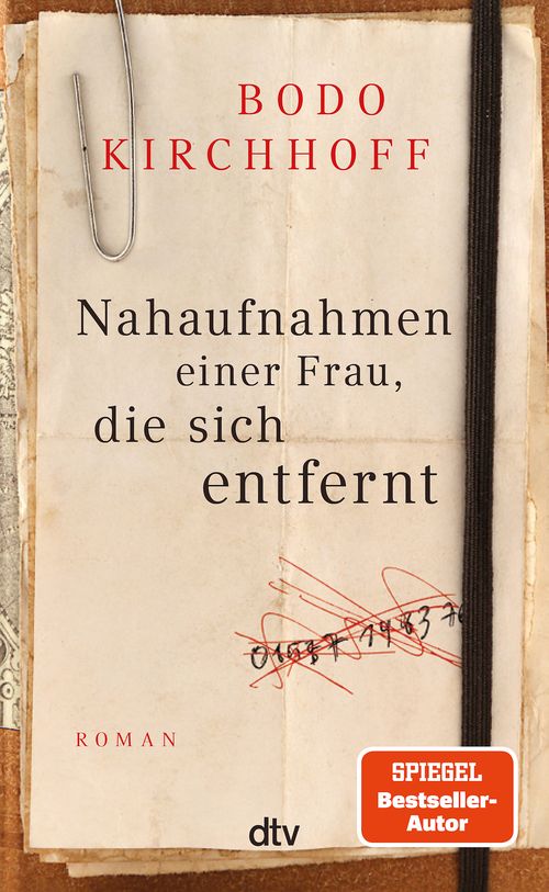 Cover des Buches Nahaufnahmen einer Frau, die sich entfernt von 