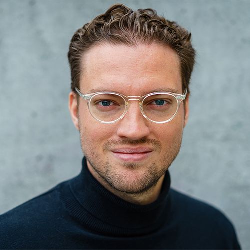 Foto der Autor:in Dr. Thomas Nehrlich