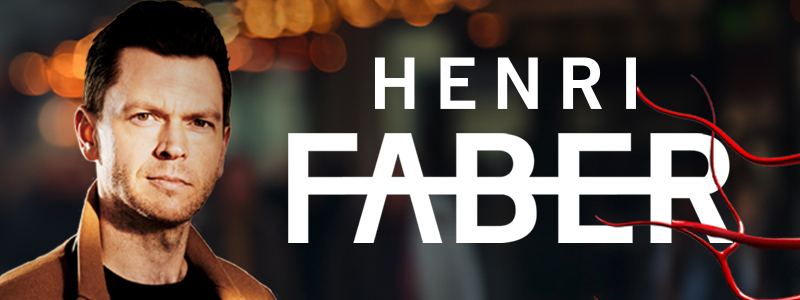 Henri Faber Rote Adern auf dunklem Hintergrund, Foto des Autors Henri Faber und Text Henri Faber